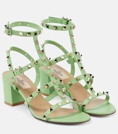 Кожаные сандалии rockstud 60 Valentino Garavani, зеленый