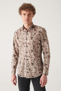 Мужская приталенная рубашка из 100% хлопка светло-коричневого цвета с абстрактным рисунком Avva, коричневый