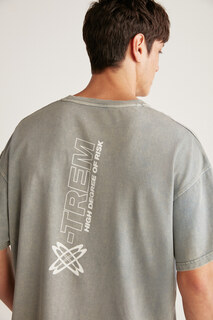 Mactavısh Мужская футболка оверсайз с эффектом выцветания из 100% хлопка с принтом GRIMELANGE, серый