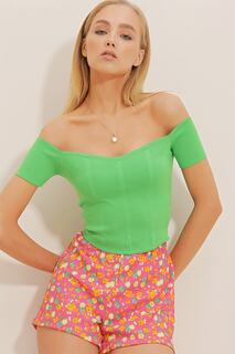 Женская зеленая укороченная трикотажная блузка с вырезом в форме сердца Trend Alaçatı Stili, зеленый
