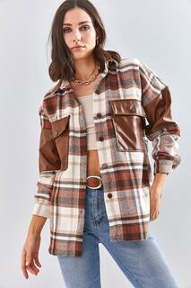 Женская клетчатая рубашка с карманами и рукавами с кожаным узором Bianco Lucci, коричневый