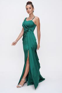 Атласное вечернее платье на подкладке зеленого цвета с воланом спереди By Saygı, зеленый