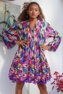 Женское сиреневое итальянское платье миди с рукавами и помпоном на подоле Chiccy, разноцветный
