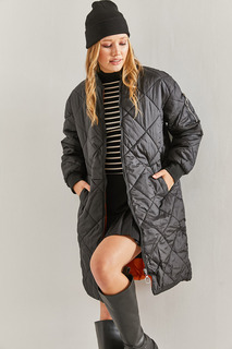 Женское стеганое длинное пальто на подкладке с эластичными рукавами Bianco Lucci, черный