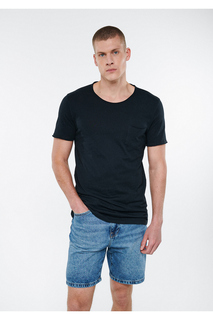 Черная базовая футболка приталенного кроя Mavi, черный