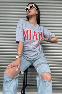 Женская серая футболка Miami Oversize с принтом MODAGEN, серый