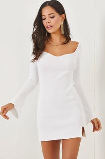Белое мини-трикотажное платье с испанским рукавом и воротником-стойкой Olalook, белый