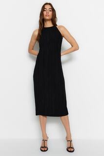 Черное плиссированное трикотажное платье миди прямого/простого цвета с нулевыми рукавами Trendyol, черный