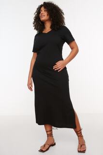 Черное трикотажное платье с V-образным вырезом и разрезом Trendyol, черный