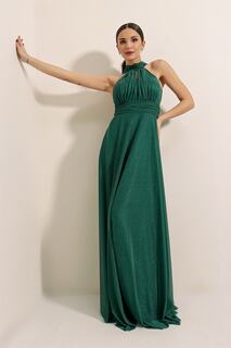 Блестящее длинное платье с бретелькой на шее и подкладкой Изумрудного цвета By Saygı, зеленый