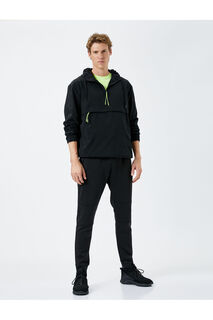 Спортивные брюки-джоггеры с кружевной строчкой на талии и карманом на молнии Koton, черный