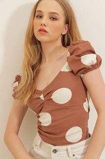 Женская укороченная блузка со сборками и бисквитным воротником с узором в виде арбузных рукавов Trend Alaçatı Stili, коричневый