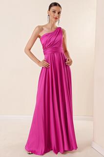 Широкое длинное платье из креп-атласа на одно плечо с драпировкой на подкладке By Saygı, розовый