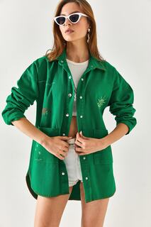 Женская хлопковая куртка-рубашка оверсайз с карманами травяно-зеленого цвета и вышивкой Olalook, зеленый
