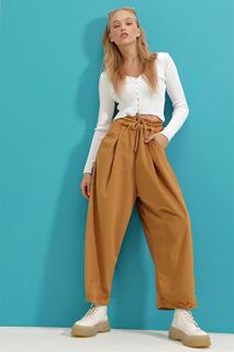 Женские вельветовые брюки свободного покроя со складками светло-коричневого цвета Trend Alaçatı Stili, коричневый