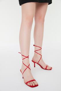 Высокие каблуки - Красный - Туфли на шпильке Trendyol, красный