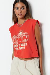Красная трикотажная футболка без рукавов с круглым вырезом и принтом из 100% хлопка Trendyol, красный