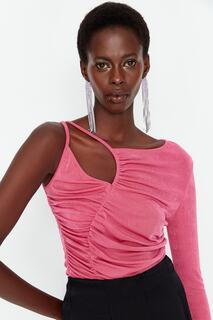 Детальная блузка с асимметричным воротником фуксии Trendyol, розовый