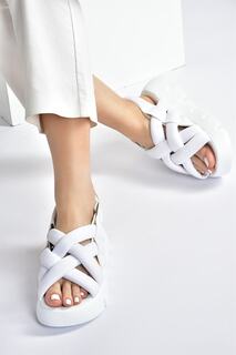 Женские сандалии из белой ткани на толстой подошве Fox Shoes, белый