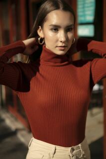 Женский вельветовый трикотажный свитер с высоким воротником Y20w110-44500 Pattaya, коричневый
