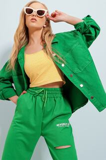 Куртка - Зеленый - Oversize Trend Alaçatı Stili
