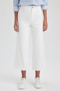 Узкие расклешенные джинсовые брюки с высокой талией и расклешенными штанинами DeFacto, белый