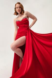 Женское длинное вечернее платье с красным камнем на груди Lafaba, красный