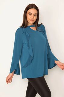Женская блузка больших размеров с воротником пестрого цвета и воланом Şans, синий