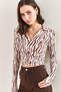 Женская блузка из микронной ткани с воротником-поло и узором Bianco Lucci, коричневый
