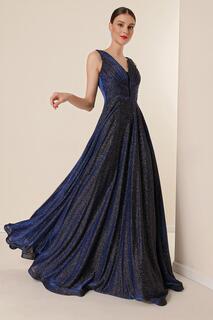 Мини-клетчатое блестящее длинное платье широкого размера на толстых бретелях By Saygı, темно-синий