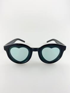 Пластиковые солнцезащитные очки в круглой оправе с линзами в виде сердечек SVNX, черный