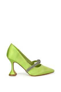 Атласные туфли-лодочки с отделкой стразами &apos;Beau&apos; на среднем высоком каблуке с атласным носком и острым носком XY London, зеленый