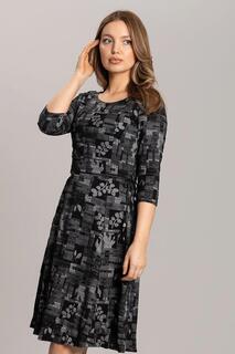 Трикотажное платье с абстрактным принтом и поясом SOLO, серый