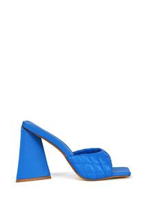 Стеганые расклешенные туфли на высоком каблуке с квадратным носком &apos;Maylin&apos; XY London, синий