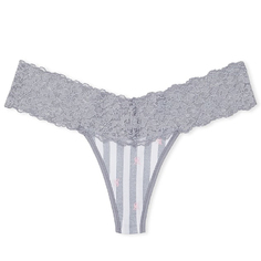 Трусы Victoria&apos;s Secret The Lacie Lace-Waist Cotton Thong Classic Lace, серый/белый