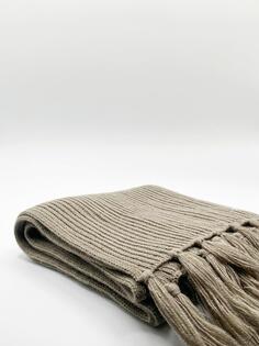 Вязаный шарф с кисточками SVNX, серый