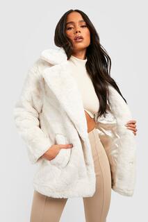Роскошное пальто из искусственного меха Petite с объемным воротником boohoo, белый