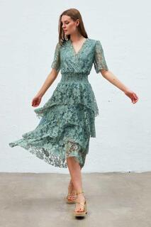 Многоярусное кружевное платье Gusto, зеленый