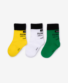 Носки яркие с шрифтовым декором мультицвет для девочек Gulliver (18-20)