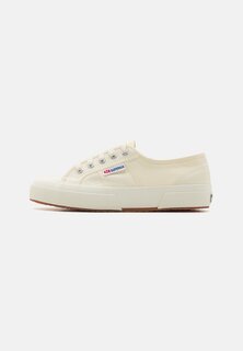 Низкие кроссовки 2750 Classic Superga, цвет beige gesso