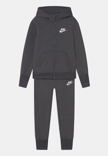 Спортивная куртка Sustainable Set Unisex Nike, цвет anthracite