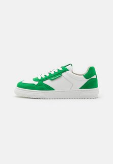 Низкие кроссовки Tamaris, зеленые
