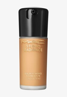 Тональный крем Studio Radiance Serum-Powed Foundation MAC, цвет nc45