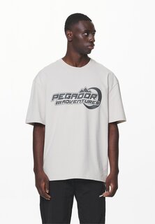 футболка с принтом Eazor Oversized Tee Pegador, цвет washed dust cream