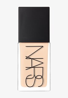 Тональный крем Light Reflecting Foundation NARS, цвет mont blanc