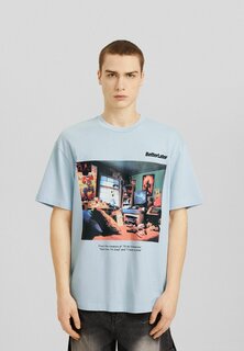 Футболка с принтом Short Sleeve Boxy Bershka, цвет light blue