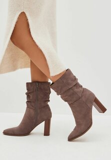 Высокие сапоги Forever Comfort Slouch Heel Standard Next, цвет tan brown
