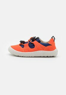 Низкие кроссовки Barefoot Track Unisex Froddo, цвет orange