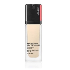 Shiseido Synchro Skin Самоосвежающая тональная основа со средним покрытием SPF 30 30 мл 520 Палисандр
