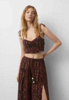 Топ Strappy With Shells Crop PULL&amp;BEAR, коричневый